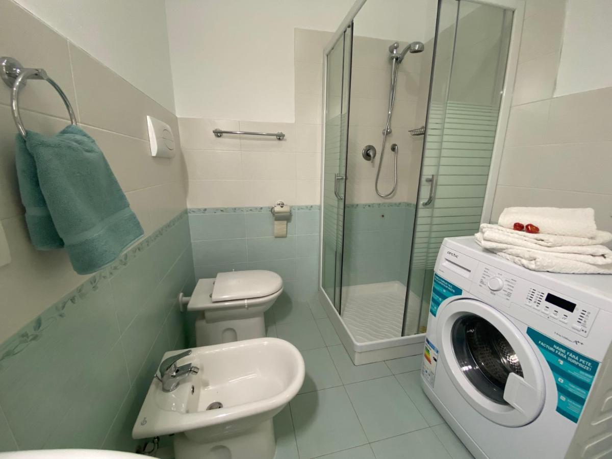 Central Apartment Timisoara Bagian luar foto