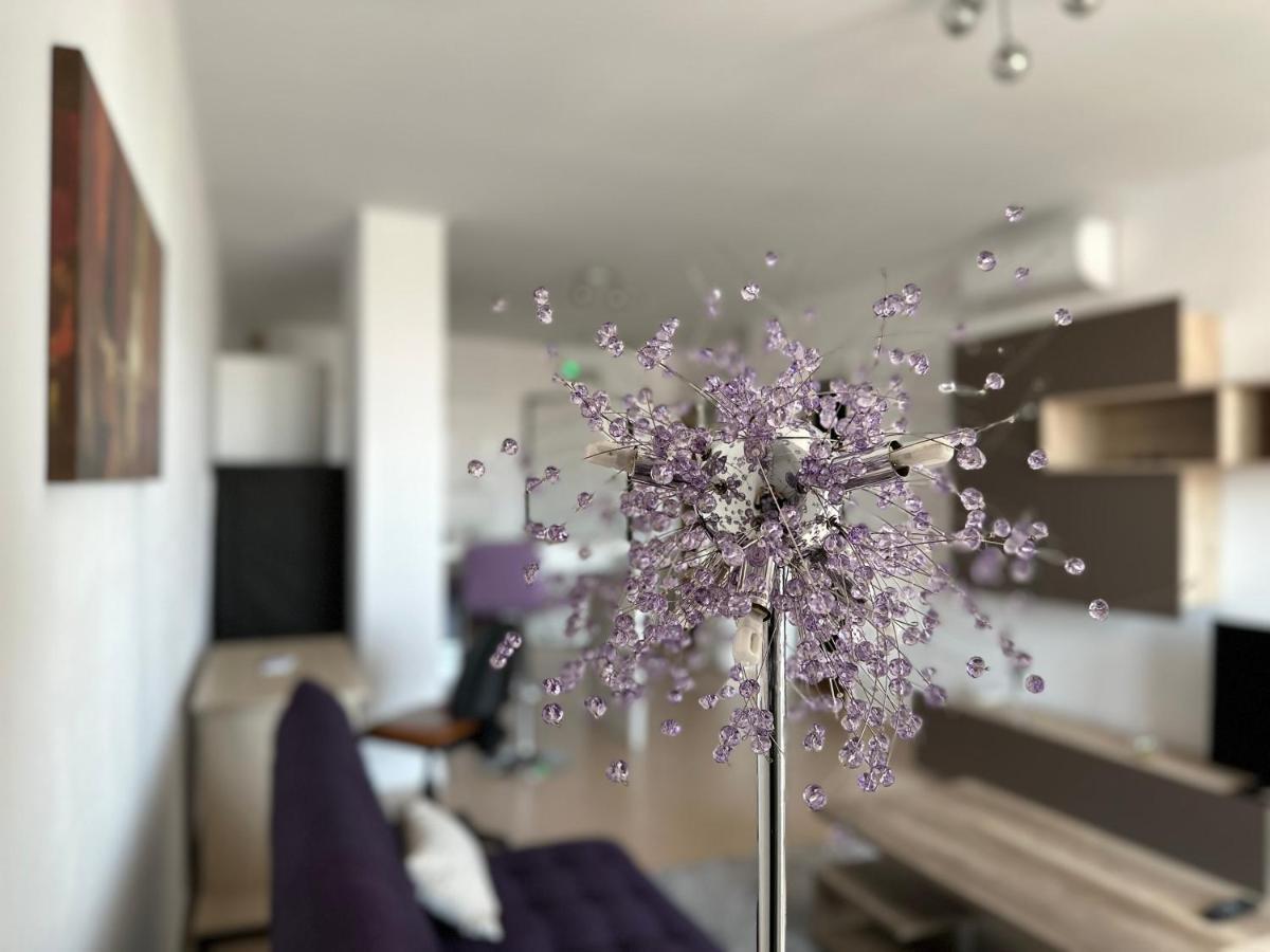 Central Apartment Timisoara Bagian luar foto